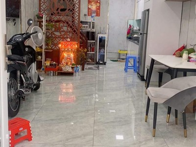 Cần tìm thuê bằng bs RHM 733