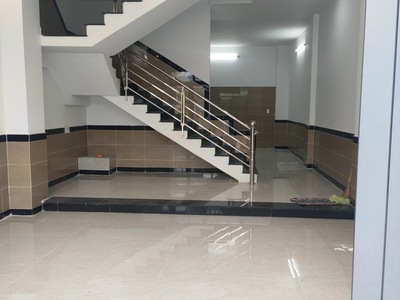 Cần tìm thuê bằng bs RHM 808