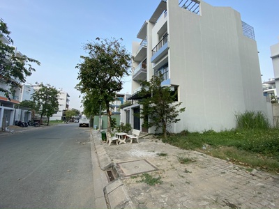 Cần tìm thuê bằng bs RHM 816