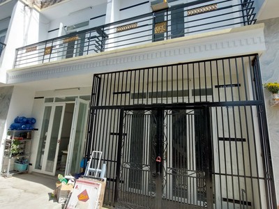 Cần tìm thuê bằng bs RHM 865