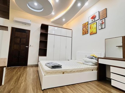Cần tìm thuê bằng bs RHM 960