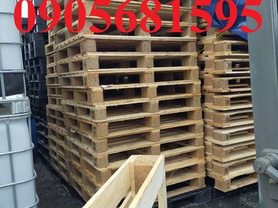 Bán thanh lý pallet nhựa, pallet gỗ kê hàng giá rẻ 0