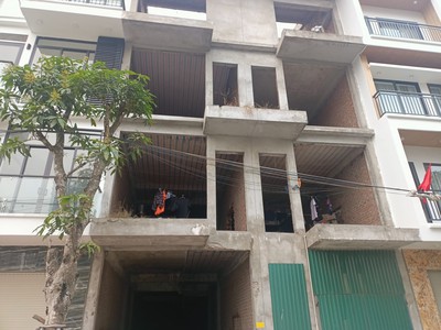 Bán nhà phố Định Công, liền kề xây thô, ô tô vào nhà, 5 tầng 65 m2 giá 11.9 tỷ 0