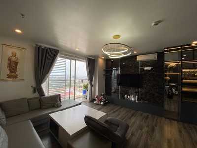 Cho thuê căn hộ 3 ngủ chung cư SHP Plaza , view sân Lạch Tray cực đẹp. 2