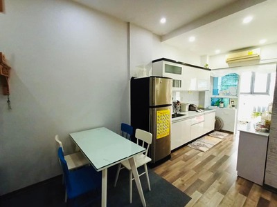 Cho thuê chung cư 3 ngủ Lô 27 Lê Hồng Phong 6