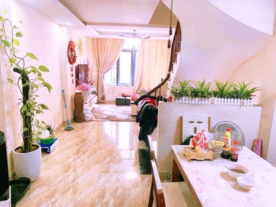 Cần tìm thuê bằng bs RHM 1918