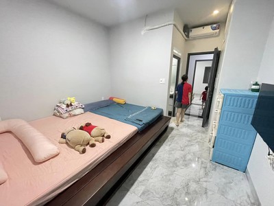 Cần tìm thuê bằng bs RHM 1727