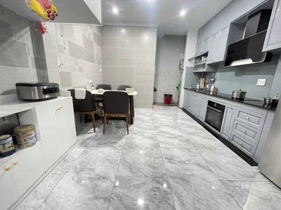 Cần tìm thuê bằng bs RHM 1725