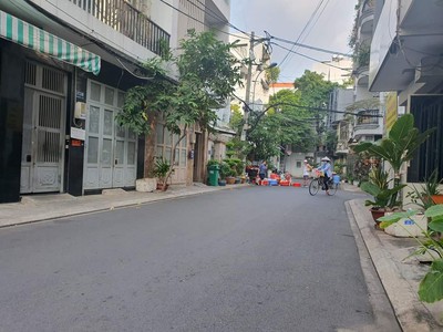 Cần tìm thuê bằng bs RHM 1670
