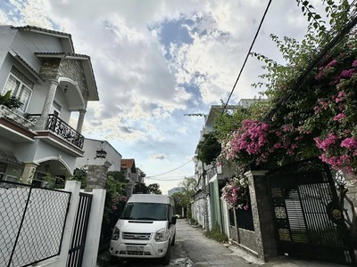 Cần tìm thuê bằng bs RHM 1983