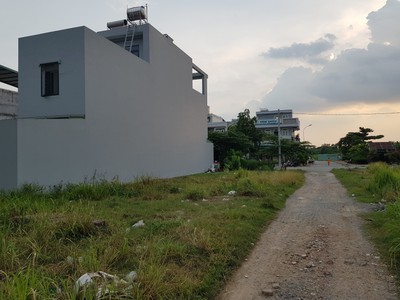 Bán lô góc 2 mặt tiền ở tam bình thủ đức 4