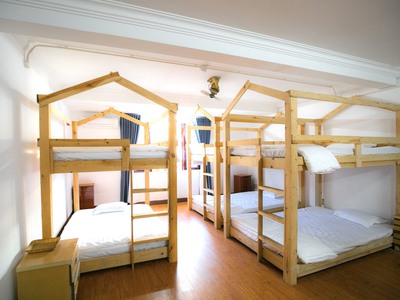 Cho thuê lâu dài siêu biệt thự mt trần phú vũng tàu.25x15m 2