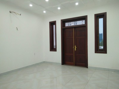 Cần tìm thuê bằng bs RHM 1999