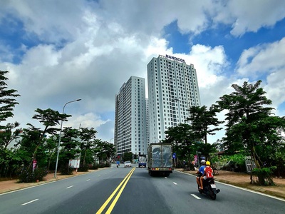 Căn shophouse duy nhất còn bán gần ub gia lâm, chung cư blue star. giá hấp dẫn. lh 0926782459. 1