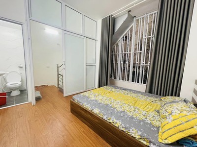 Cần tìm thuê bằng bs RHM 2616