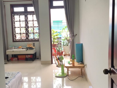 Cần tìm thuê bằng bs RHM 3054