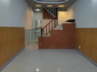 Cần tìm thuê bằng bs RHM 2665