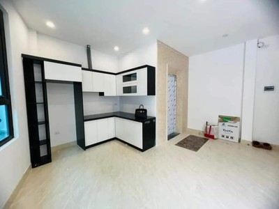 Cần tìm thuê bằng bs RHM 3048