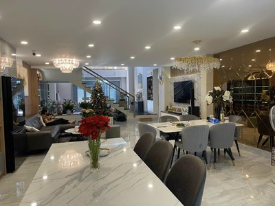 Siêu biệt thự quận 10, khu vip phường 12, vừa ở vừa kinh doanh 1