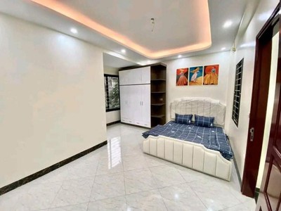 Cần tìm thuê bằng bs RHM 2512