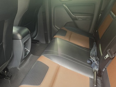 Bán xe ford wildtrak 3.2, màu cam, 2017 quận tân bình, tp.hcm 2