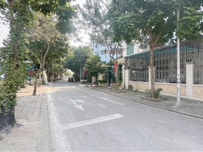 Cần tìm thuê bằng bs RHM 3232