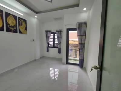 Cần tìm thuê bằng bs RHM 2708