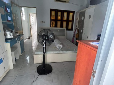 Cần tìm thuê bằng bs RHM 2781