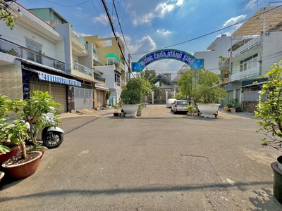 Cần tìm thuê bằng bs RHM 2870