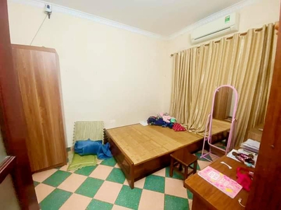 Cần tìm thuê bằng bs RHM 3696