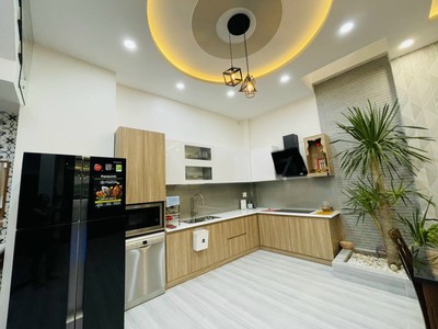 Cần tìm thuê bằng bs RHM 3493