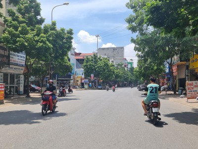 Bán iphone 12prm quốc tế bản vna 353