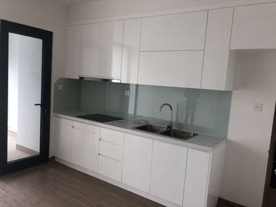 Chỉ 18 triệu  thuê ngay căn 2 pn vinhomes sky lake phạm hùng 1