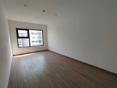 Cắt lỗ  Bán gấp 3PN 1 106.8m2, view thoáng rất đẹp toà S1 Vinhomes Ocean Park 3