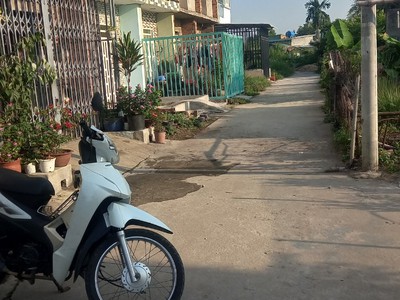 Chính chủ cần bán gấp căn nhà hẻm xe hơi vị trí đẹp tại huyện củ chi 1