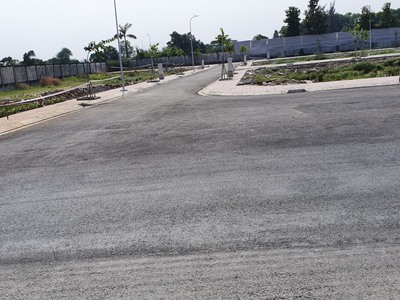 Cần Bán Gấp Đất Lọt Khe Giá Hữu Nghị DT:80m2 ,nằm gần trục đường chính 1