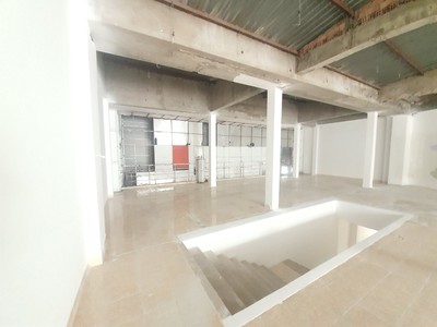 Độc nhất vô nhị mặt tiền 147 Trần Hưng Đạo ngay trung tâm quận 1 2