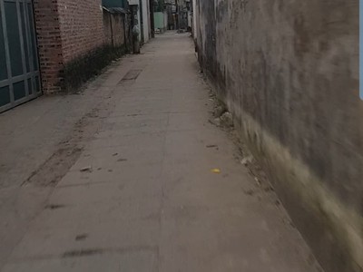 Đất tại cầu giấy hơn 90m, ngõ thông ô bàn cờ - ô tô 7 chỗ đỗ cửa - 2 mặt ngõ - chia 2 lô đẹp.- hiếm 2