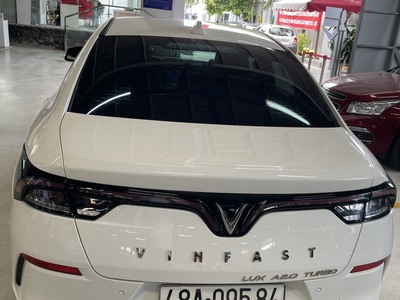 Cần bán xe vinfast lux a 2.0 at 2020 bình tân tp hcm 1
