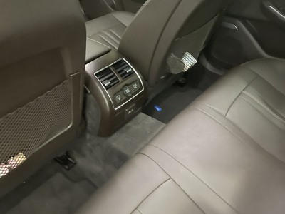 Cần bán xe vinfast lux a 2.0 at 2020 bình tân tp hcm 4