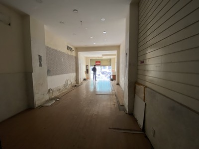 Cho thuê 2 căn MT Nguyễn Thị Minh Khai, Phường Bến Nghé Q1. DT 4x20,trệt 1 lầu .Giá 58 triệu/tháng 1