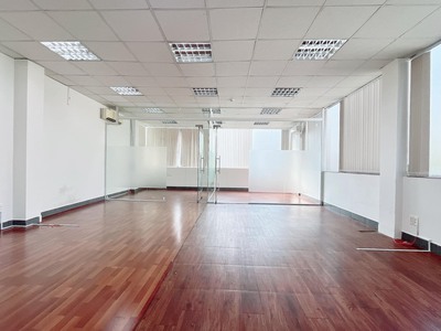 Văn Phòng Quận 1   - Mặt tiền đường Trần Quang Khải 85m2 2
