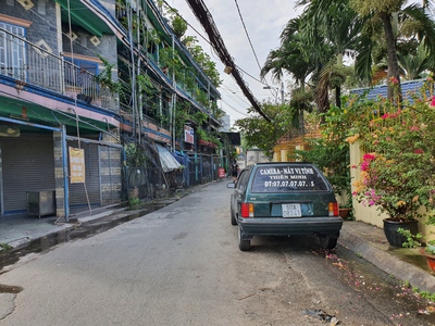 Cho thuê kho xưởng 230m2 mặt tiền đường 4 linh xuân 2