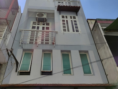 Bán mặt tiền quận 4 đường 6m - ngang 4m dài 7m - 4 tầng chỉ 5 tỉ 0