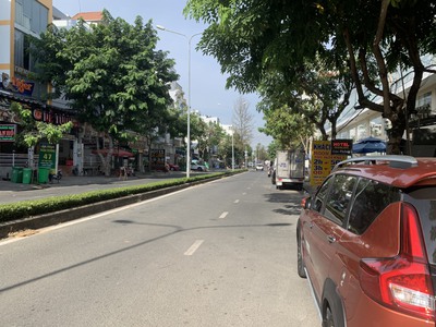 Cho thuê MB giá rẻ và đẹp,KDC Trung Sơn.Bình Chánh.Gần cầu Him Lam,Q7.DT: 5x20m.wc riêng.Giá 10triệu 0
