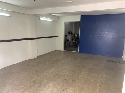 Cho thuê MB giá rẻ và đẹp,KDC Trung Sơn.Bình Chánh.Gần cầu Him Lam,Q7.DT: 5x20m.wc riêng.Giá 10triệu 5