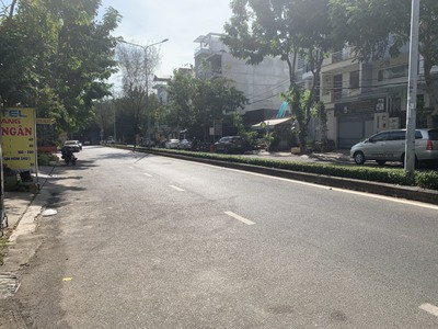 Cho thuê MB giá rẻ và đẹp,KDC Trung Sơn.Bình Chánh.Gần cầu Him Lam,Q7.DT: 5x20m.wc riêng.Giá 10triệu 6