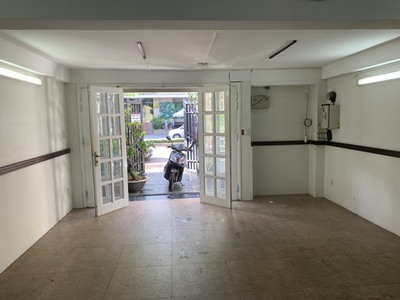 Cho thuê MB giá rẻ và đẹp,KDC Trung Sơn.Bình Chánh.Gần cầu Him Lam,Q7.DT: 5x20m.wc riêng.Giá 10triệu 7