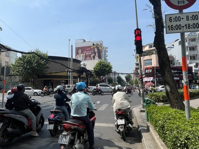Bán iphone 12prm quốc tế bản vna 2554