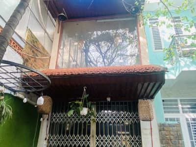 Cho thuê mặt bằng gần đường nguyễn thị minh khai nha trang 2